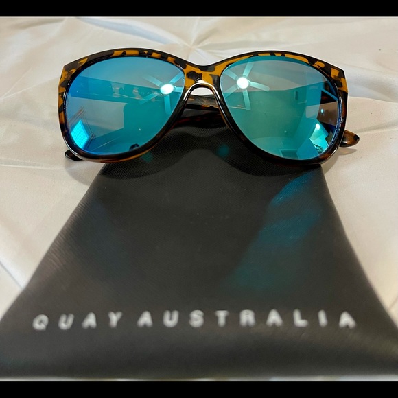 QUAY SUNGLASS - Picture 2 of 4